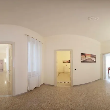Big Holiday House Apartamento Bari