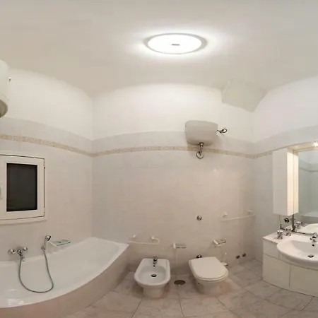 Big Holiday House Apartment Bari